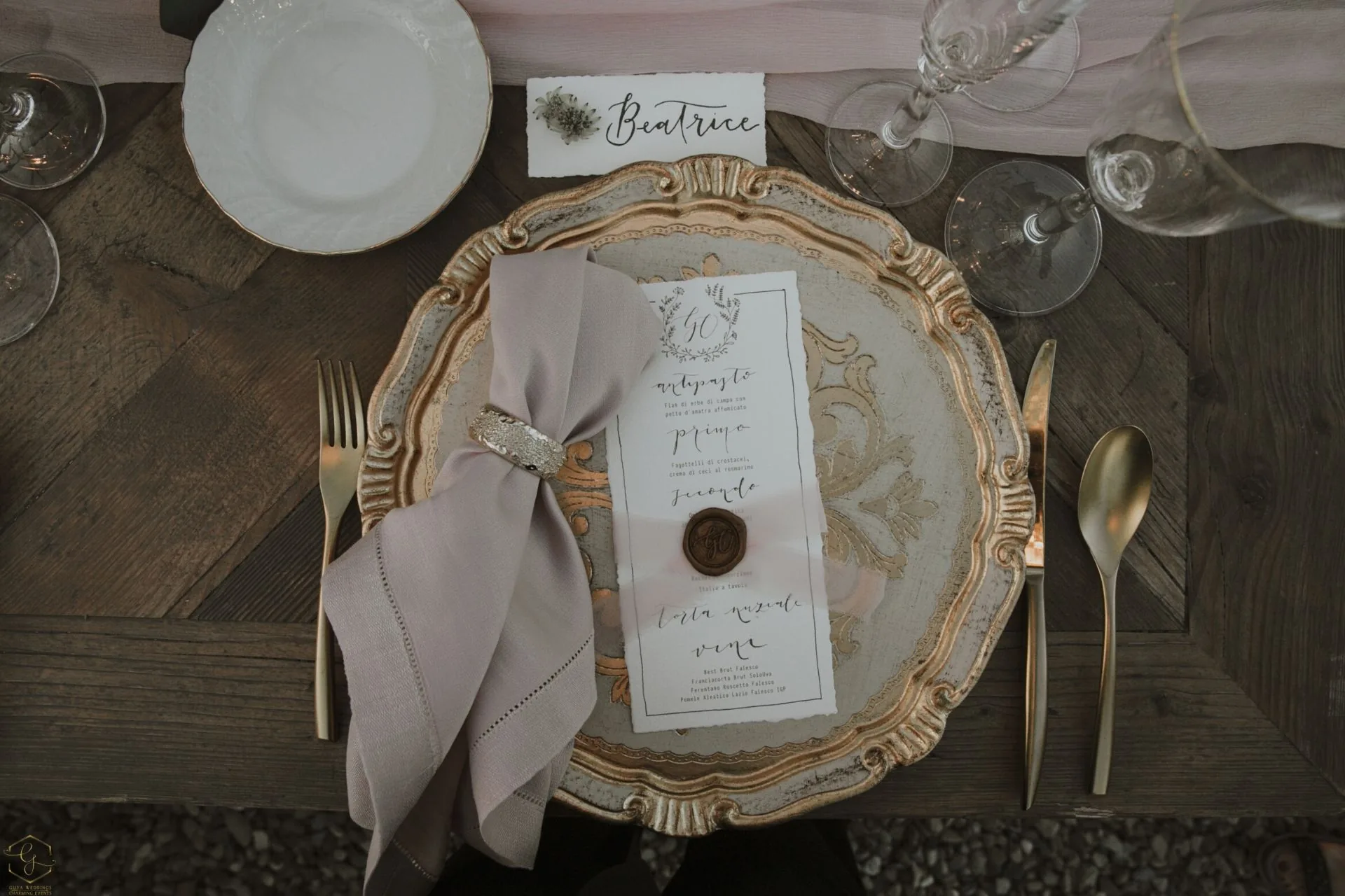 Mise en place per le tue nozze: l'eleganza approda in tavola