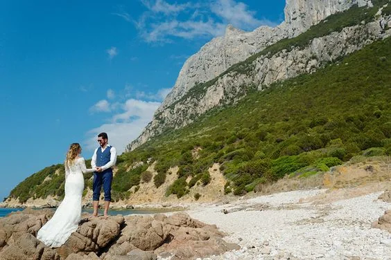 Elopement Wedding: una fuga d'amore per un matrimonio intimo e romantico
